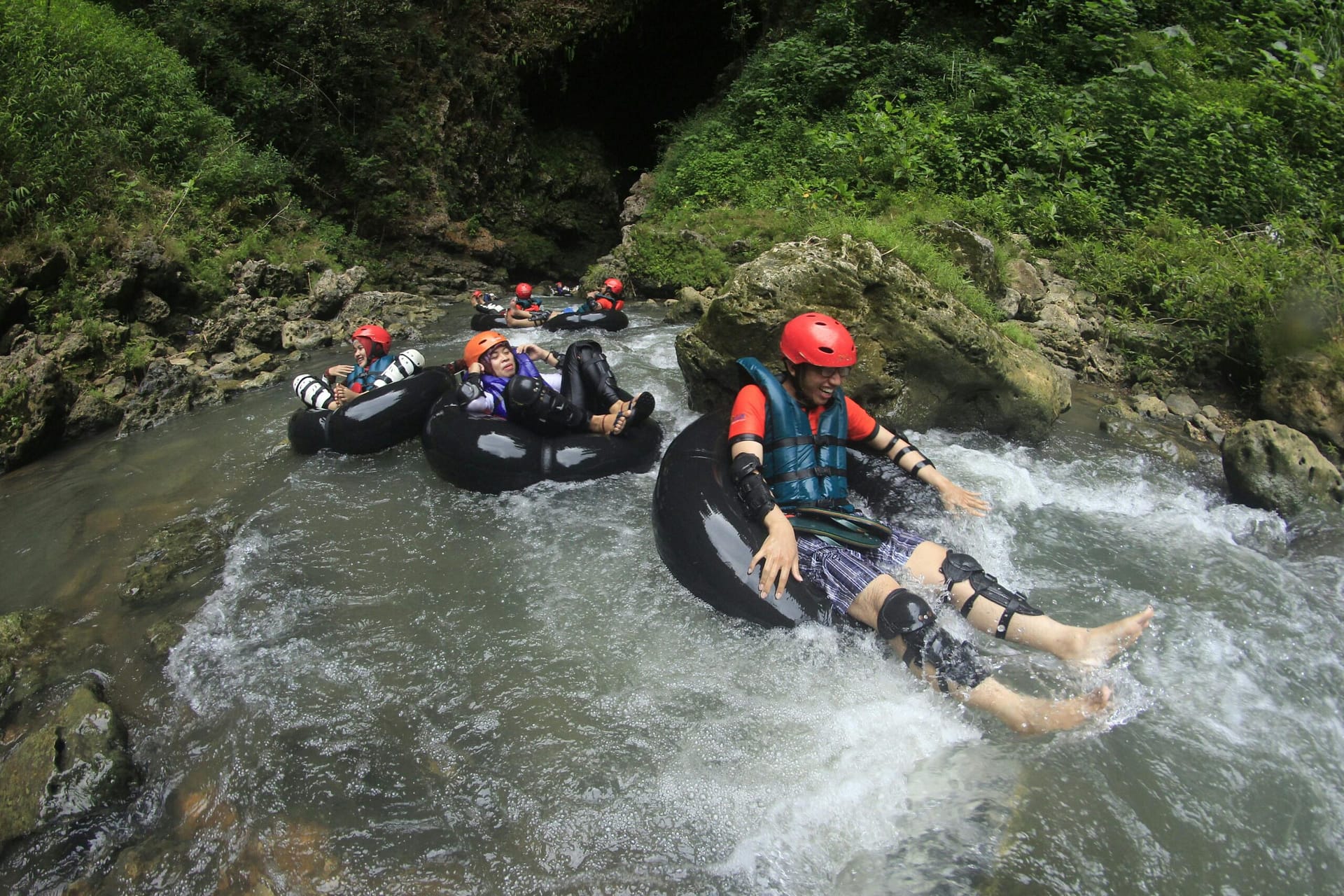 Rafting Tour by Apple Hostel in Kyrgyzstan